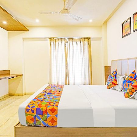 Fabhotel Prime Sky Light 바도다라 외부 사진