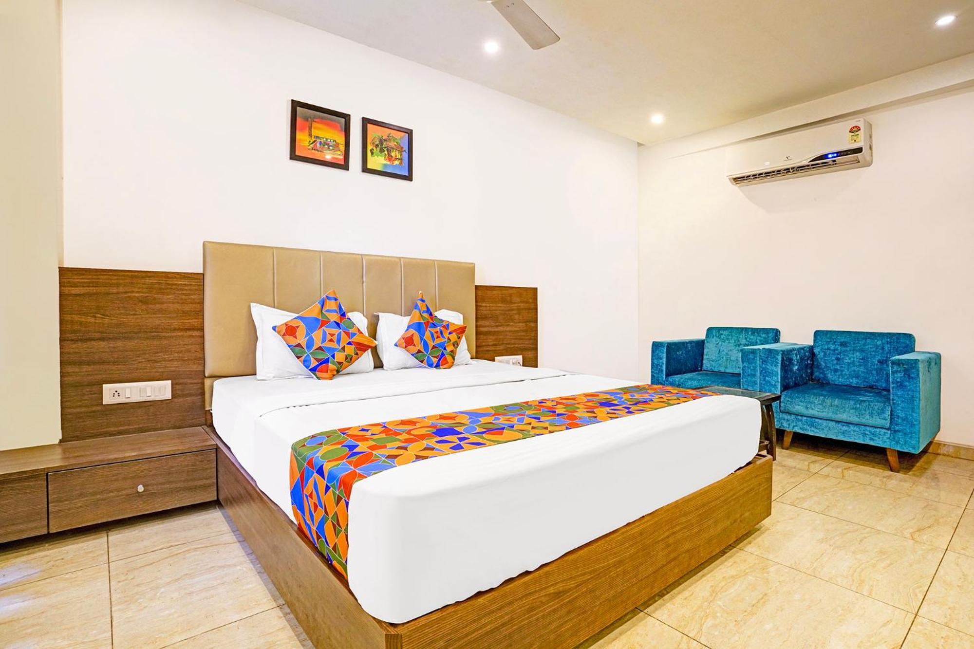 Fabhotel Prime Sky Light 바도다라 외부 사진