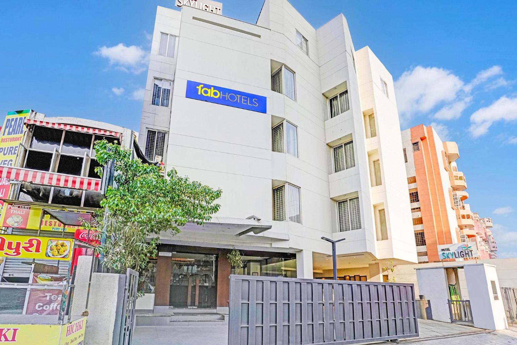 Fabhotel Prime Sky Light 바도다라 외부 사진