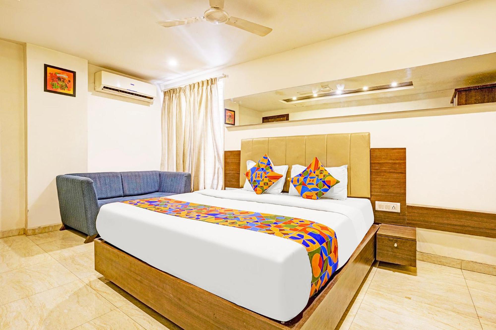 Fabhotel Prime Sky Light 바도다라 외부 사진