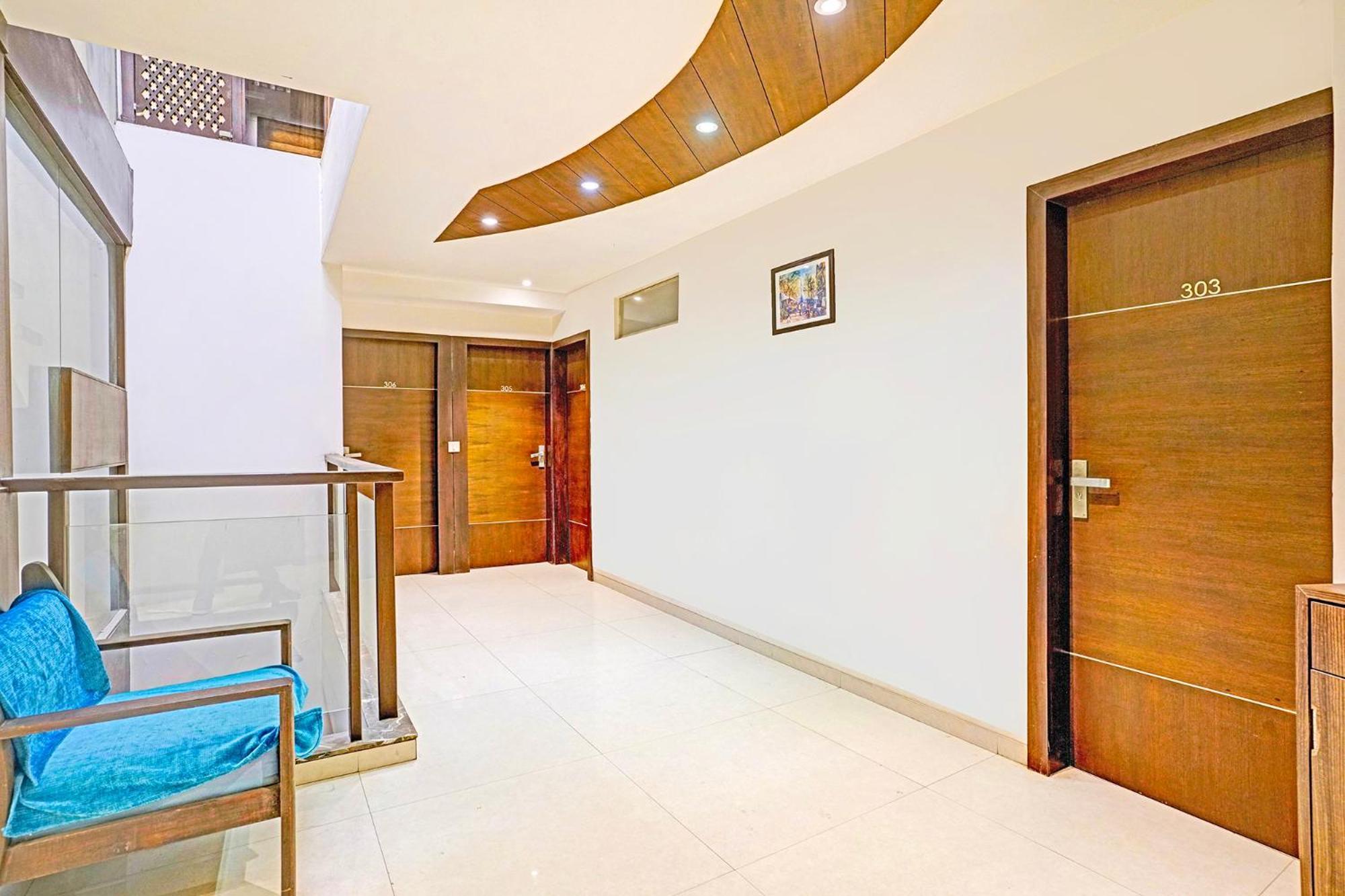 Fabhotel Prime Sky Light 바도다라 외부 사진